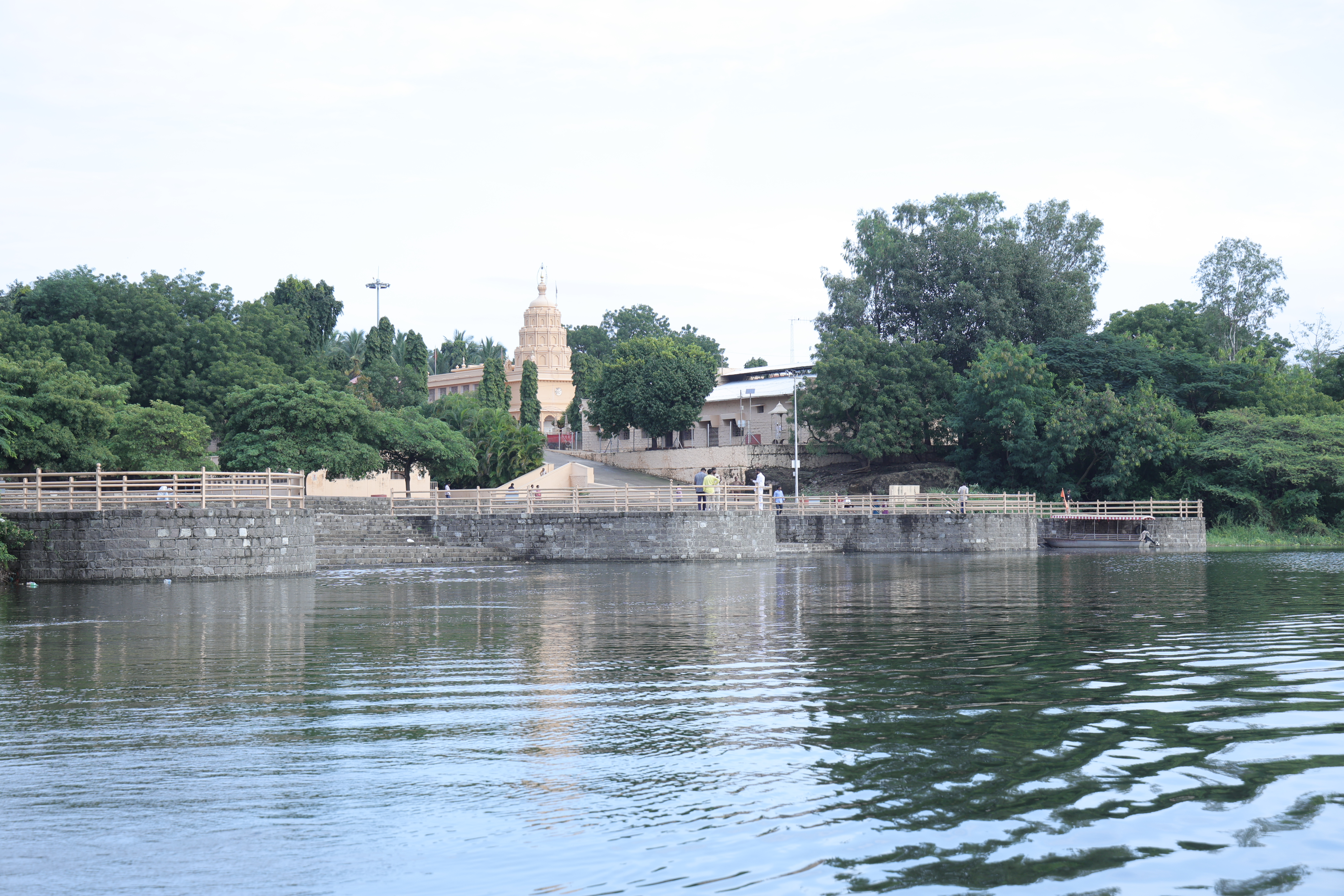 जल पर्यतन फोटो 1